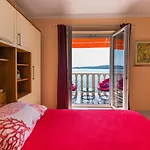 Apartman Marko Beachfront Seget