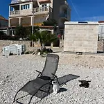 Marko Beachfront Seget *