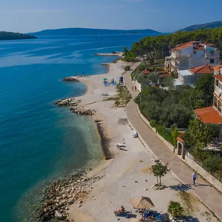 Marko Beachfront Seget