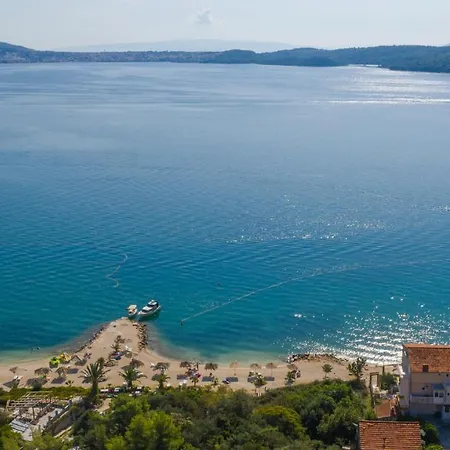 Marko Beachfront Seget * Трогир