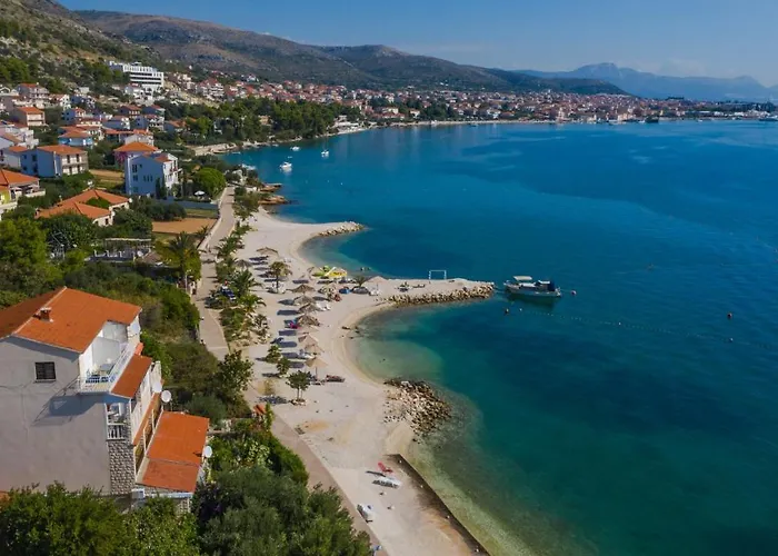 Marko Beachfront Seget * تروغير